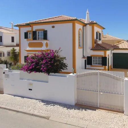 Villa Fatima וילה